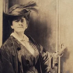 Gertrude Käsebier height profile photo