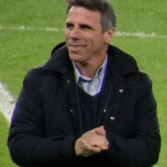 Gianfranco Zola height profile photo