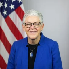 Gina McCarthy height profile photo