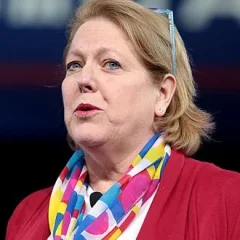 Ginni Thomas height profile photo