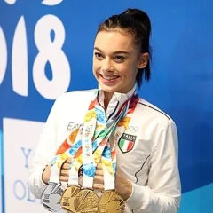 Giorgia Villa height profile photo