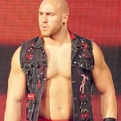 Giovanni Vinci height profile photo