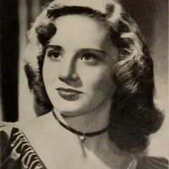 Gloria McMillan height profile photo