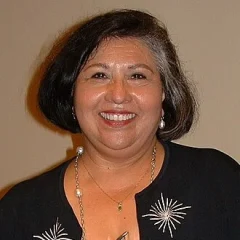Gloria Molina height profile photo