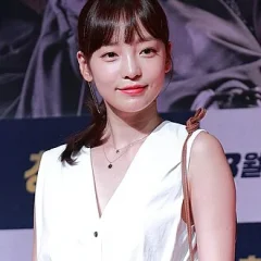 Goo Hara height profile photo