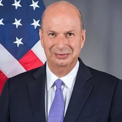 Gordon Sondland height profile photo