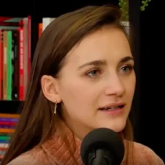 Grace Blakeley height profile photo