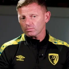 Graeme Jones height profile photo