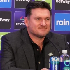 Graeme Smith height profile photo