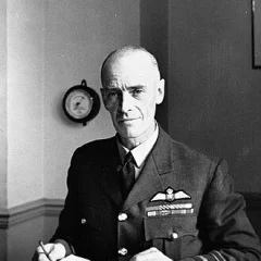 Grahame Donald height profile photo