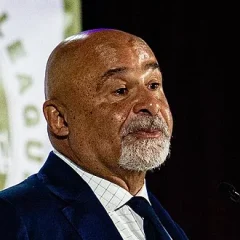 Grant Fuhr height profile photo