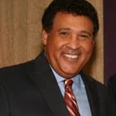 Greg Gumbel height profile photo