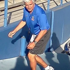 Greg Robinson (American football coach) height profile photo