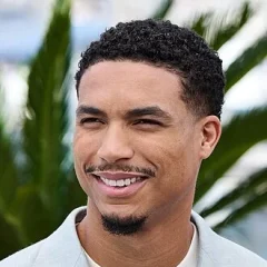 Greg Tarzan Davis height profile photo