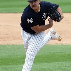 Greg Weissert height profile photo