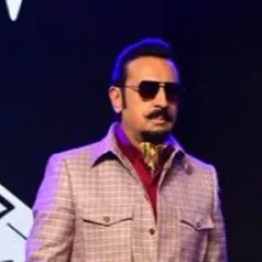 Gulshan Grover height profile photo