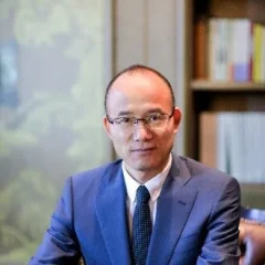 Guo Guangchang height profile photo