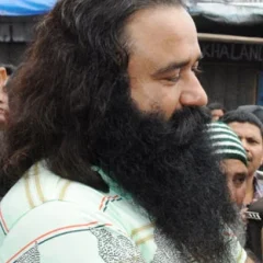 Gurmeet Ram Rahim Singh height profile photo