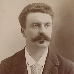 Guy de Maupassant height profile photo