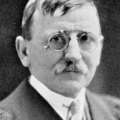 Hadley Williams height profile photo