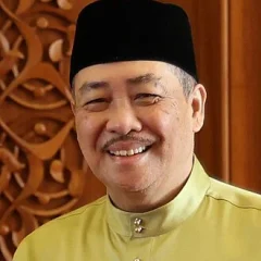 Hajiji Noor height profile photo
