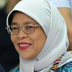Halimah Yacob height profile photo