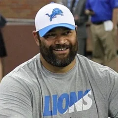 Haloti Ngata height profile photo