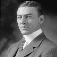 Hamilton Fish III height profile photo