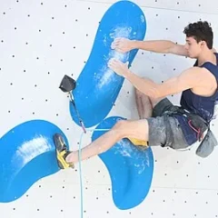 Hamish McArthur height profile photo
