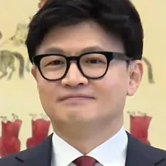 Han Dong-hoon height profile photo