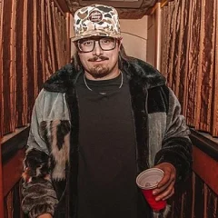 Hardy (singer) height profile photo