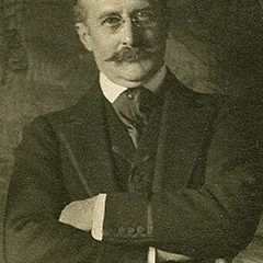 Harry Gordon Selfridge height profile photo