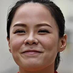 Hayley Woo height profile photo