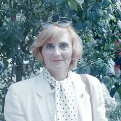 Heather Chasen height profile photo