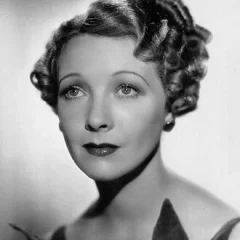 Helen Twelvetrees height profile photo