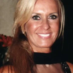 Heloísa Pinheiro height profile photo