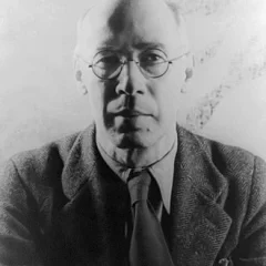 Henry Miller height profile photo