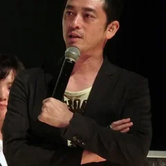 Hideo Sakaki height profile photo