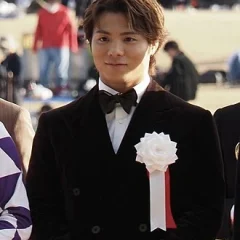 Hifumi Abe height profile photo