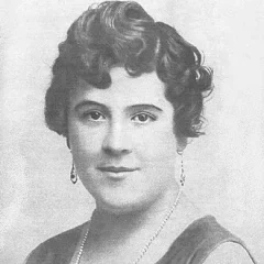 Hildegart Rodríguez Carballeira height profile photo