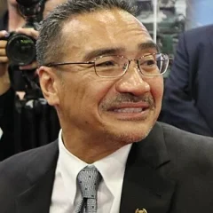 Hishammuddin Hussein height profile photo