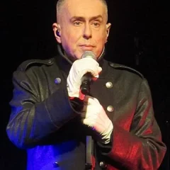 Holly Johnson height profile photo