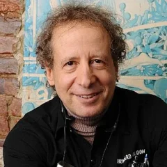 Howard Bloom height profile photo