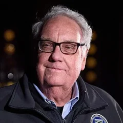 Howard Graham Buffett height profile photo