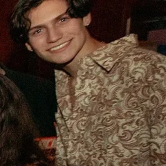 Huddy (musician) height profile photo
