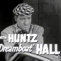 Huntz Hall height profile photo