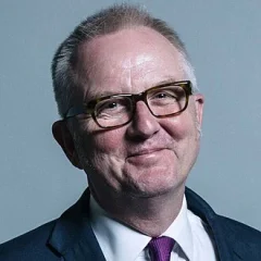 Ian Austin height profile photo