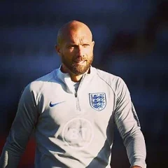 Ian Foster (footballer) height profile photo