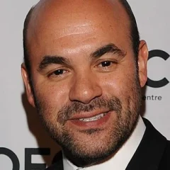 Ian Gomez height profile photo