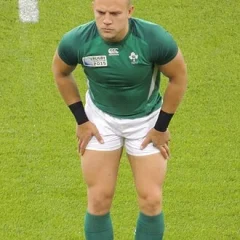 Ian Madigan height profile photo